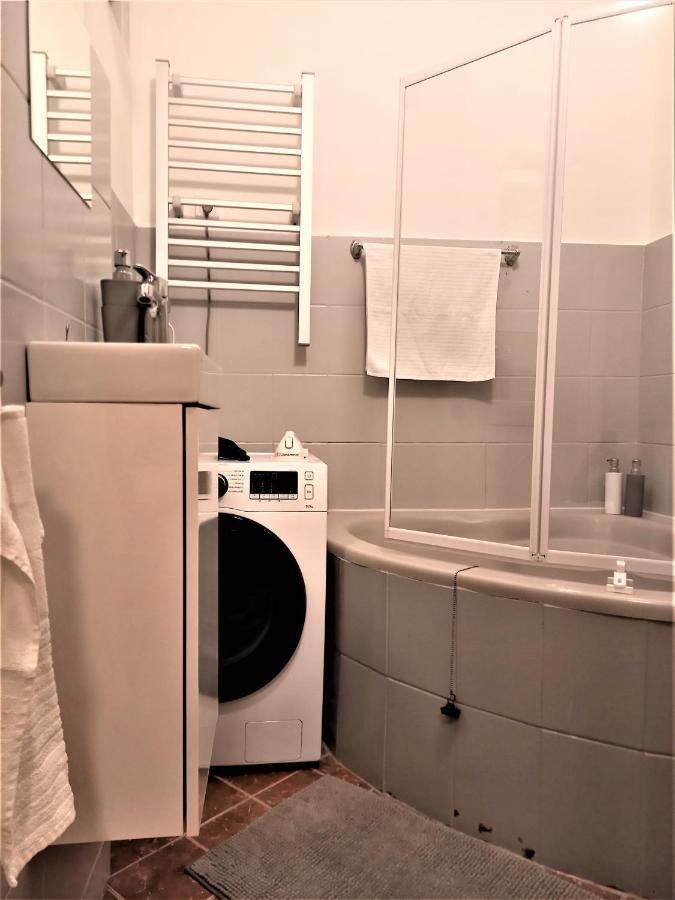 Quiet And Private Studio In The Center Apartment Budapesta Exterior foto